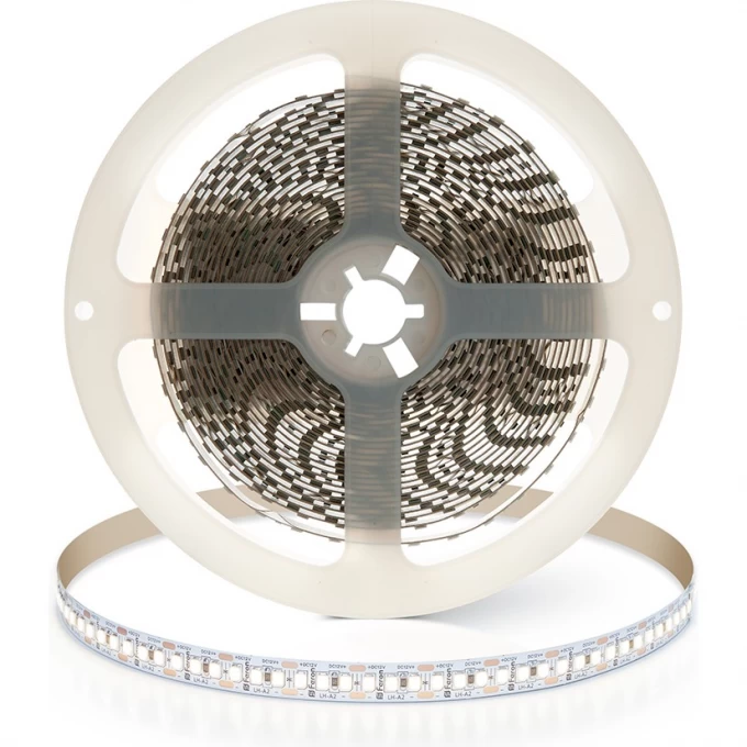Cветодиодная лента FERON LS616, 180SMD(2835)/м 17Вт/м 5м 41530 Cветодиодная лента FERON LS616, 180SMD(2835)/м 17Вт/м 5м 41530